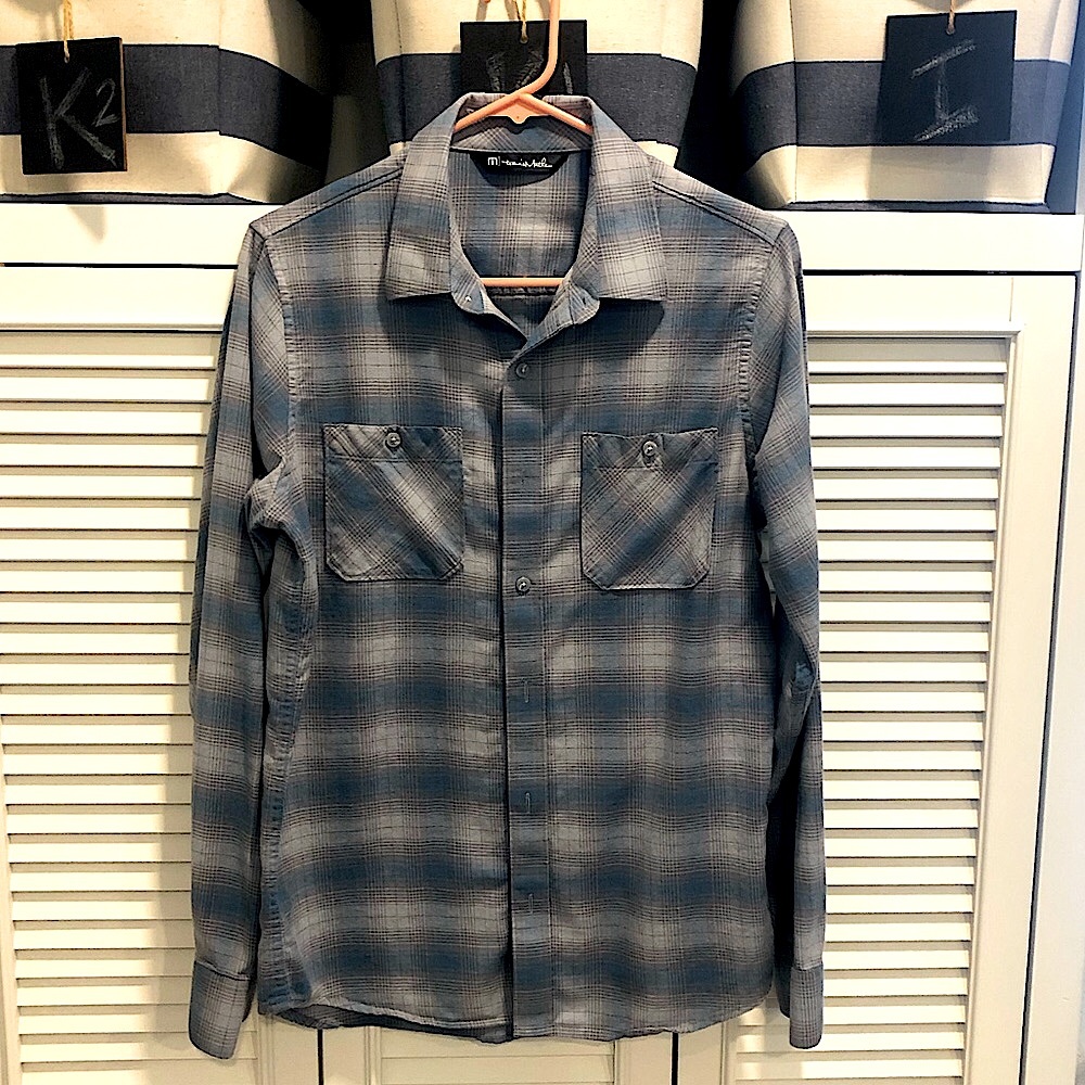 Travis Mathew Long Sleeve; Small